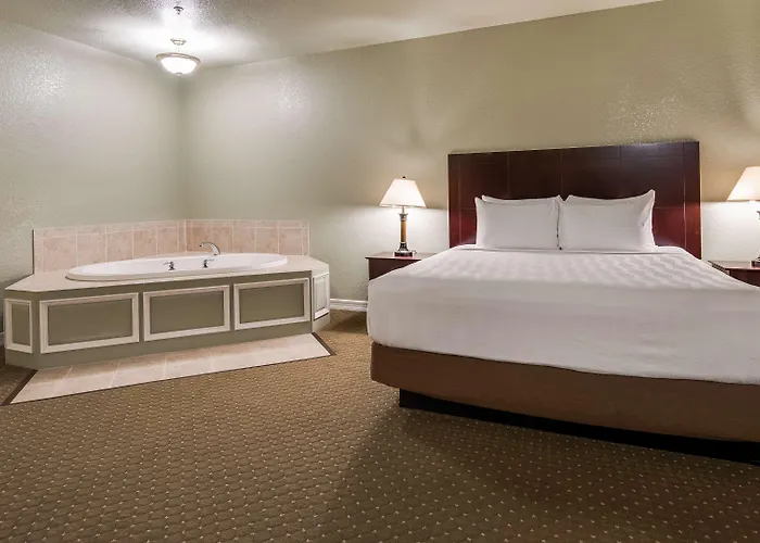 Best Western Plus Bayshore Inn Eureka