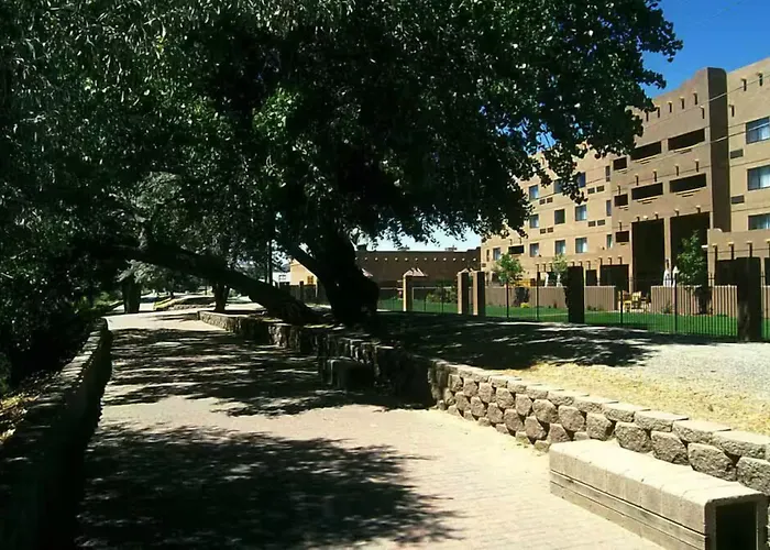 Courtyard Farmington Hotel
