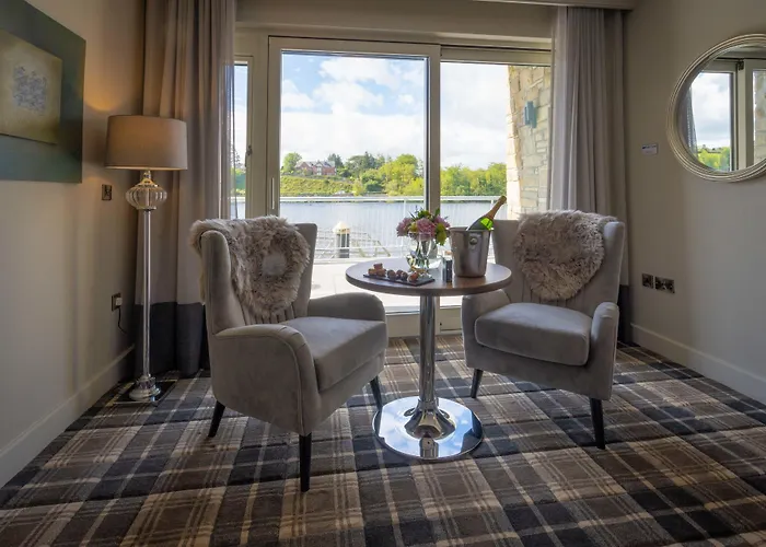 The Lakeside Hotel & Leisure Centre