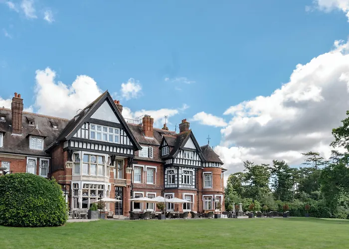 Cobham (Surrey) Hotels