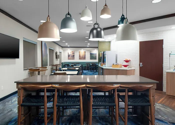 Fairfield Inn & Suites Jefferson City