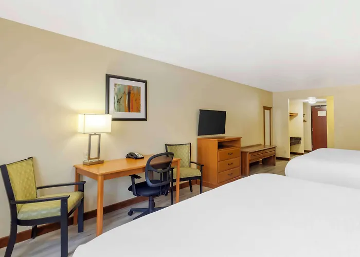 Best Western Kiva Inn