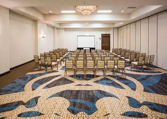 Doubletree By Hilton Boston-Milford