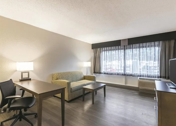 La Quinta By Wyndham Virginia Beach