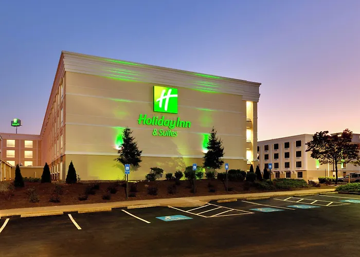 Holiday Inn & Suites Atlanta Airport North By Ihg College Park