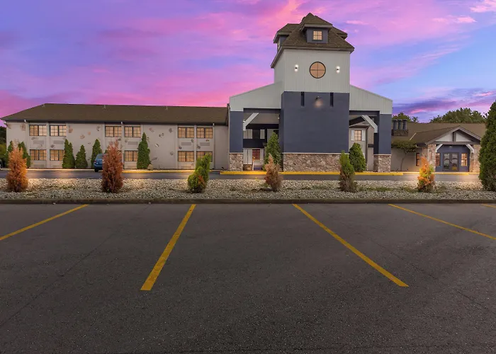 Wingate By Wyndham South Bend - Notre Dame Hotel