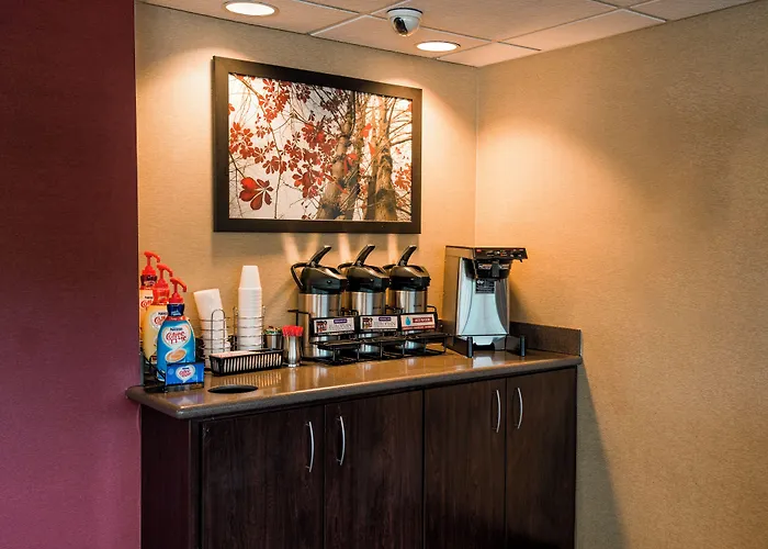 Red Roof Inn Plus+ Chicago - Naperville