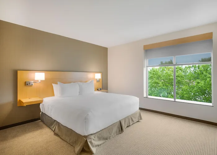 Hyatt Place Hampton Convention Center
