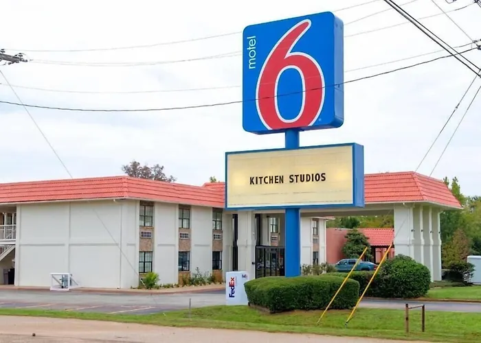 Motel 6-Palestine, Tx