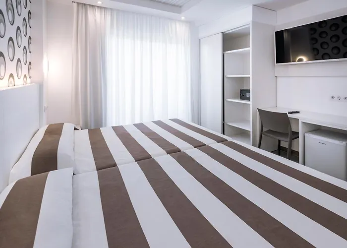 Hotel Oasis Park Splash Calella