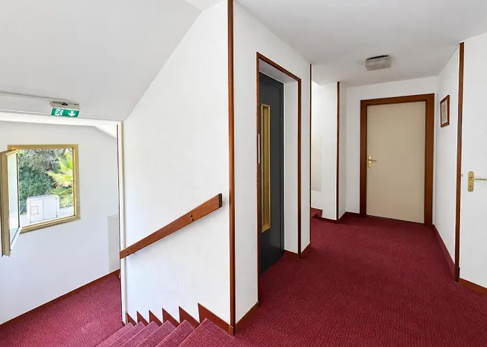 Hôtel Brasilia- Esprit Vintage Cagnes-sur-Mer