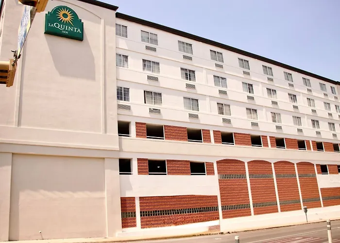 La Quinta Inn By Wyndham Austin Capitol / Downtown