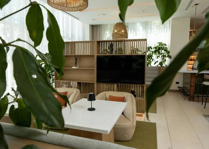 Courtyard By Marriott Kingston, Jamaica Hotel