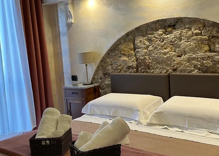 Bed and Breakfast Lo Scoglio dei Volsci Nettuno