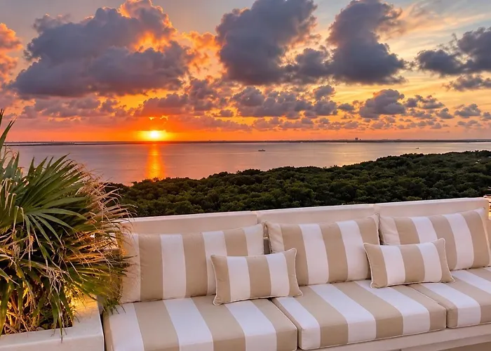 Solymar Beach Condos
