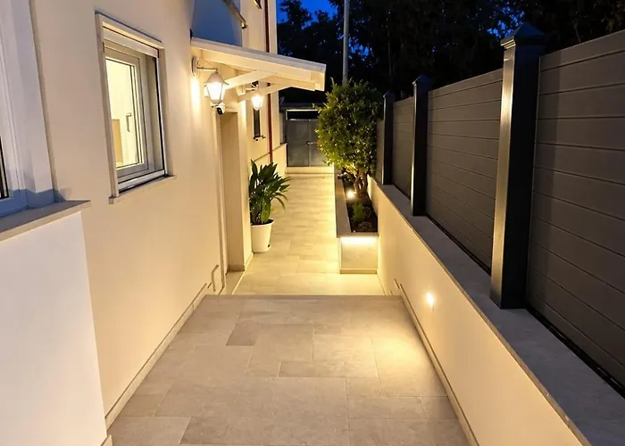 Quattro Stelle al Porto Guest House
