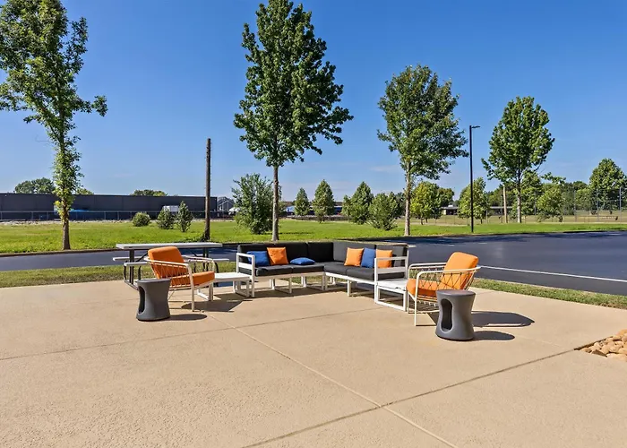 Hampton Inn & Suites Murfreesboro