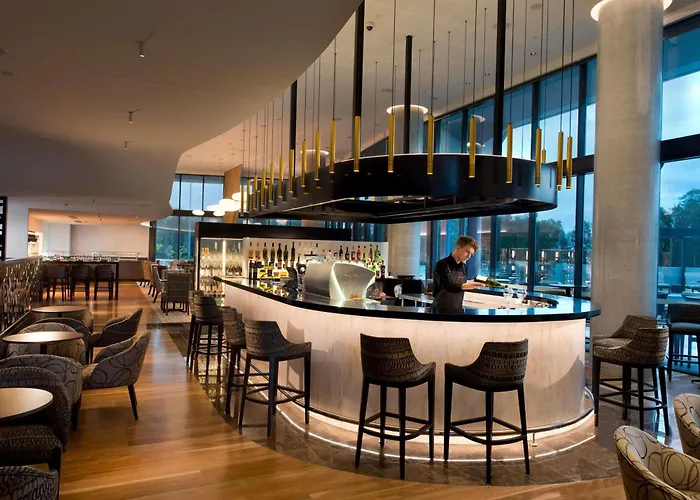 Beerburrum Hotels