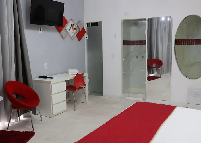 Compacto Hotel