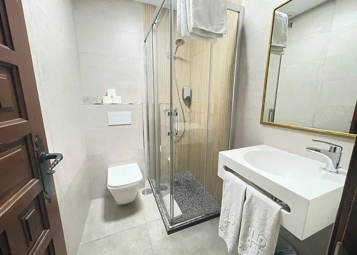 Hotel YIT Puerta Bisagra Toledo