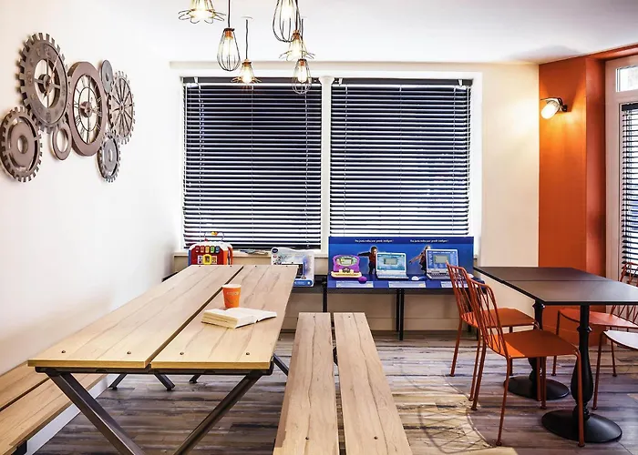 Hotel Ibis Styles Paris Mairie De Clichy