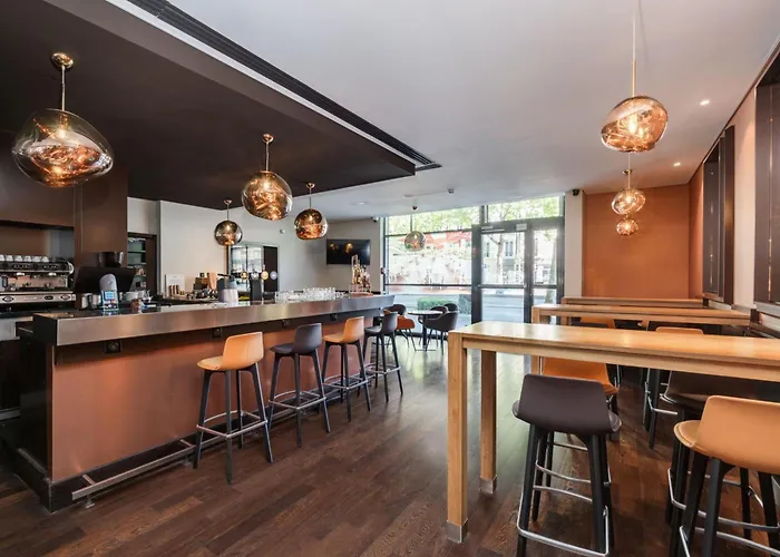 Hotel Doubletree By Hilton Paris Boulogne