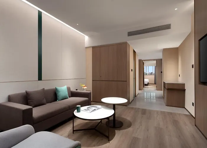 Holiday Inn Shanghai Jing'An