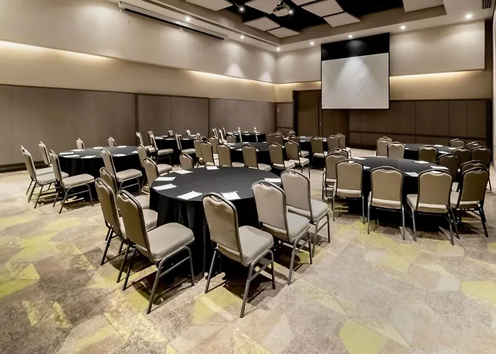 Pullman Sao Paulo Guarulhos Airport Hotel