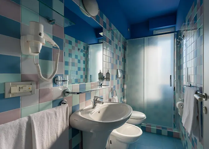 Hotel Nina Marina Di Bibbona