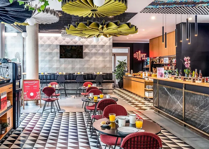 Hotel Ibis Barcelona Plaza Glories 22@