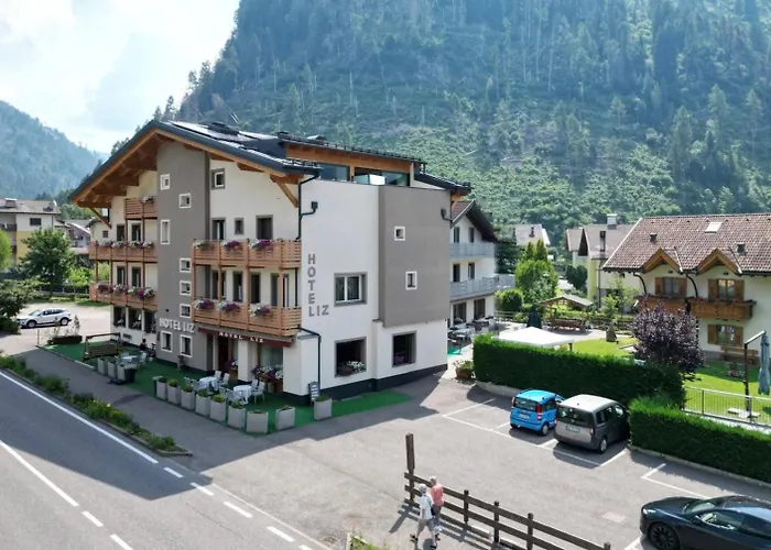 Liz Hotel & Apartments Predazzo