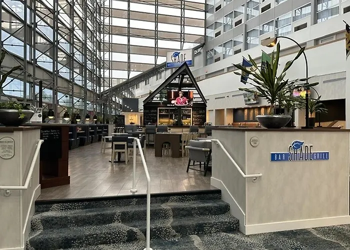 Doubletree By Hilton Hotel South Bend