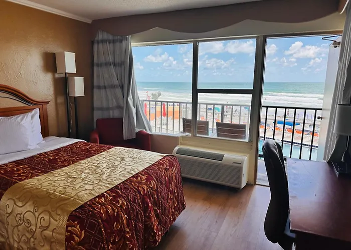 Grand Prix Motel Beach Front Daytona Beach