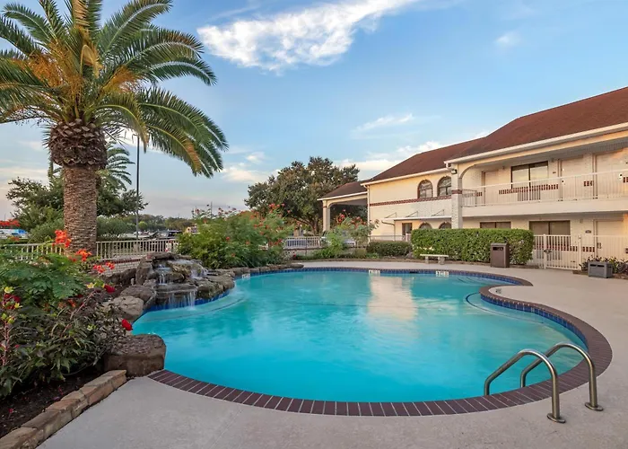 Best Western Pearland Inn
