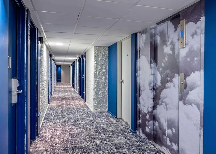 Hotel ibis La Rochelle Centre Historique