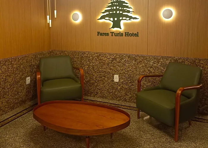 Fares Turis Hotel