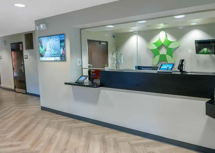 Extended Stay America Suites - Palm Springs - Airport
