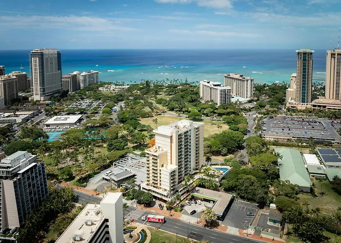 Luana Waikiki Hotel & Suites