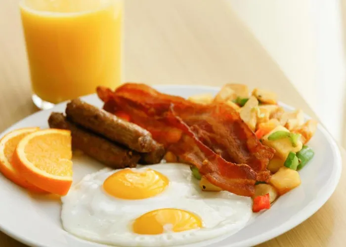 Holiday Inn Greensboro Coliseum By Ihg