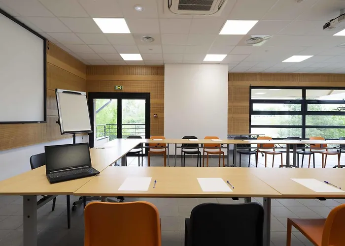 Hotel Ibis Styles Vierzon