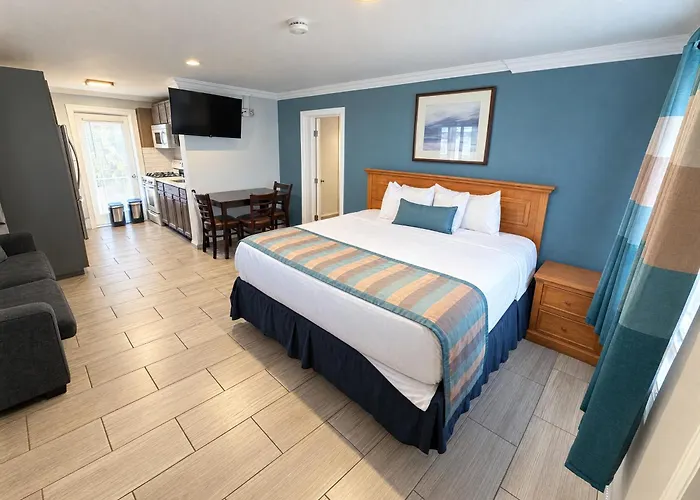 Sunset Beach Hotel