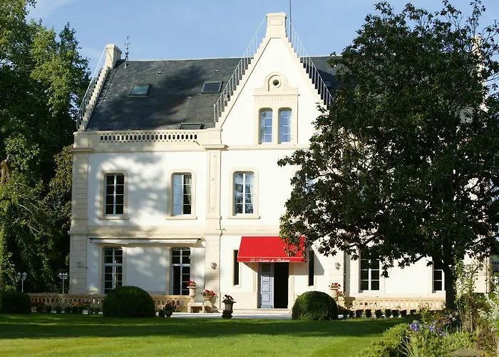 Hôtels à Le Buisson-de-Cadouin