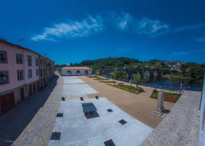 Hotel Os Poetas Ponte da Barca