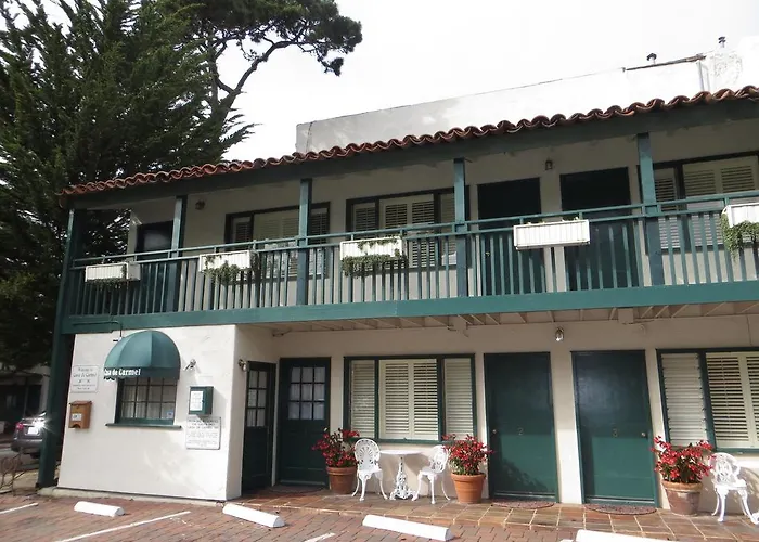 Casa De Carmel Hotel