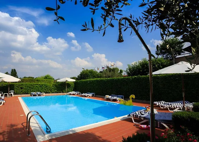 Bellasirmione Holiday Apartments