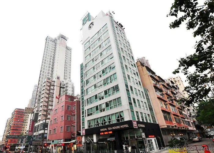 Bridal Tea House Hotel- Hung H