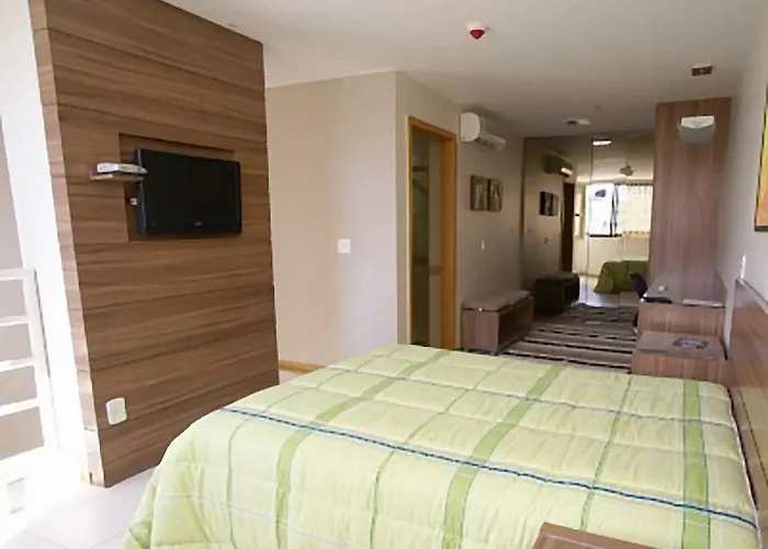 Duplex Apto Setor Hoteleiro Norte com serviço diário de limpeza Brasília