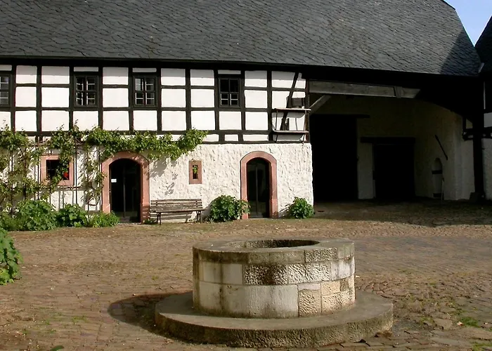 Denkmalschmiede Höfgen Grimma