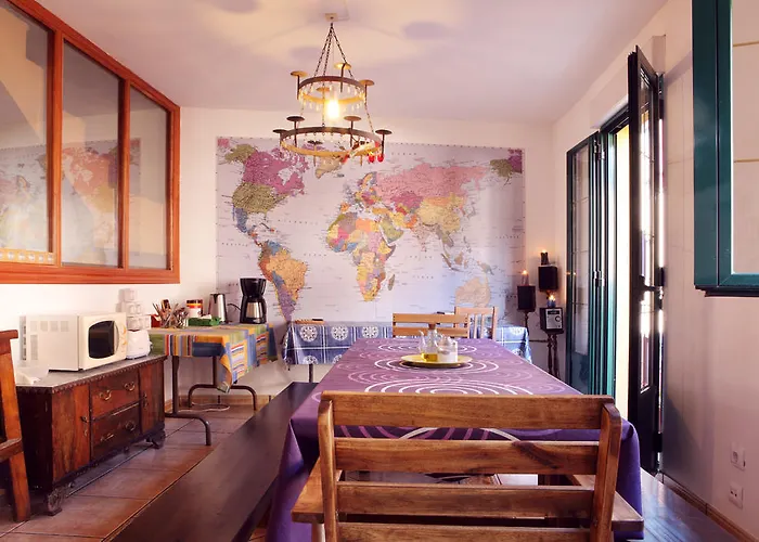 Duermevela Hostel Segovia
