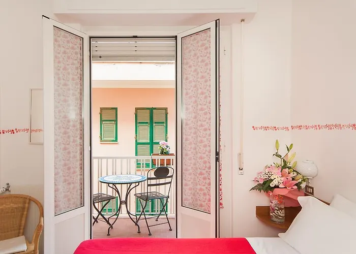 Hotel Giongo Spotorno